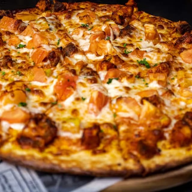 Yaaji Chicken Pizza.